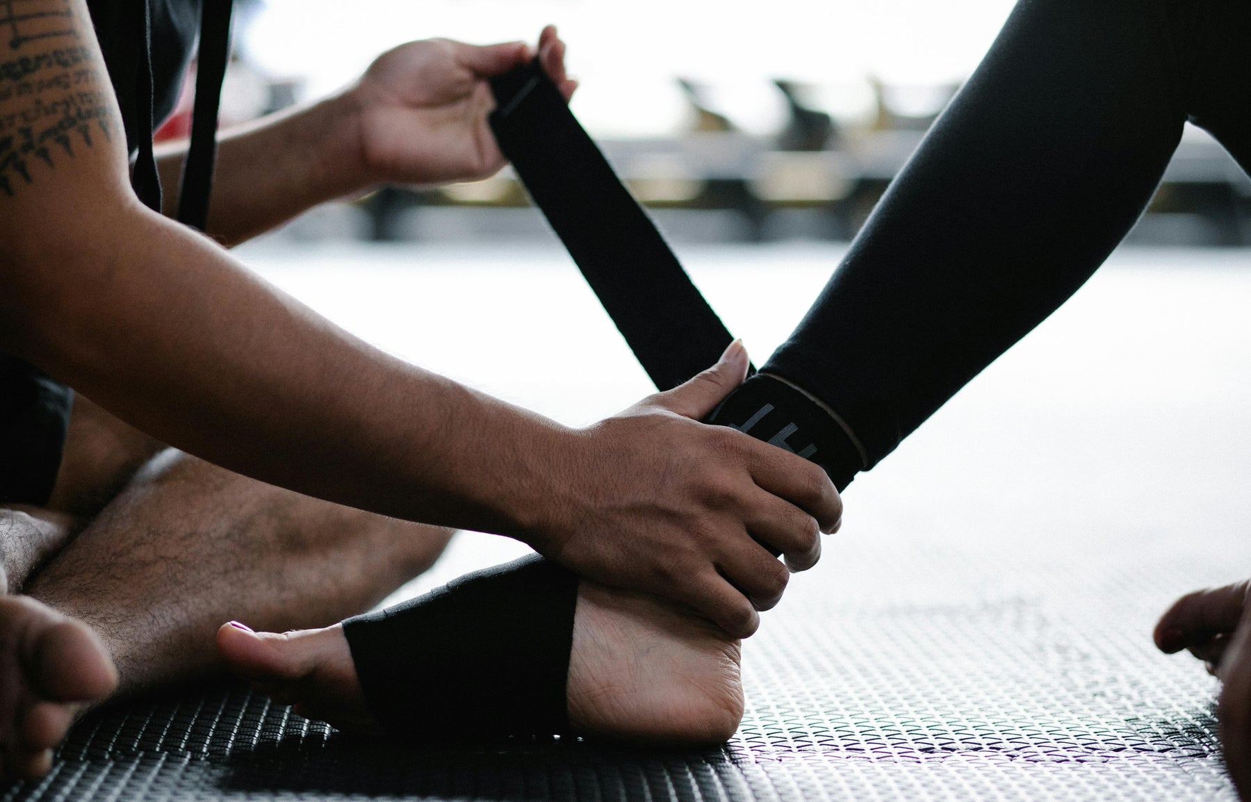 The Science of Compression Therapy: How It Boosts Recovery & Performance